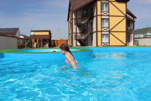 Отдых в отеле с бассейном в Евпатории